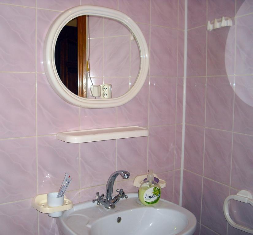 إلفيف Apartment On Krakovskaya 9 المظهر الخارجي الصورة